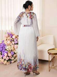 Modelyn Robe plissée à imprimé floral élégante pour grande taille, idéale pour le travail - Parme - Voir 2