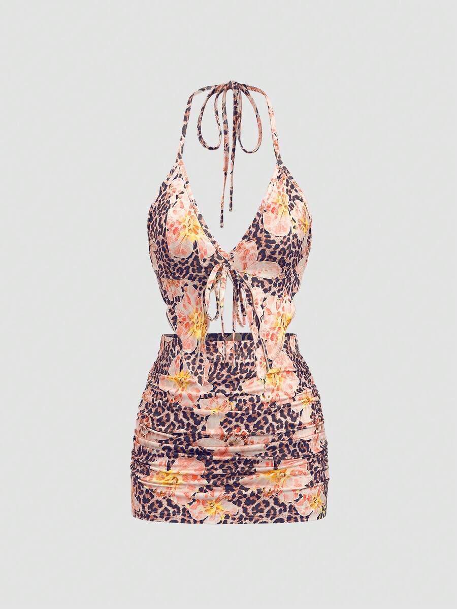 SHEIN Unity Conjunto de Duas Peças com Estampa Floral de Leopardo, Cropped com Decote em V e Costas Abertas, e Saia Míni com Babados, Design Casual, Sexy e Ideal para Férias e Festas, Primavera/Verão - Castanho - Visão 1