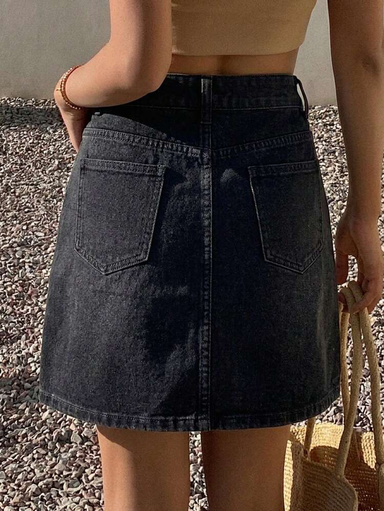 Women's Casual Solid Color Washed Pocket White Straight Denim Skirt, Spring/Summer