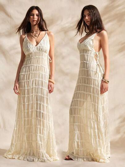 Easelle An Apricot-Colored Chiffon Dress, The Perfect Choice For A Woman's Summer Vacation. (Seaside Vacation Option, Off-White, 2026)