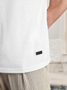 EASEVO Plus Size Men's Casual Loose Fit Short Sleeve White Plain Jacquard T-Shirt, Summer - White - View 3