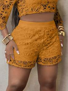 Plus Size Women's Summer Beach Vacation Style Water-Soluble Lace High Waist Shorts - Yellow - View 3