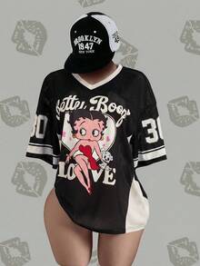 Betty Boop x SHEIN 大尺碼女款卡通印花V領落肩休閒圖案街頭風T恤 日穿黑色夏季 - 黑與白 - 查看 1