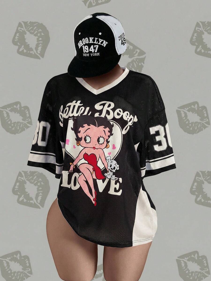 Betty Boop x SHEIN 大尺碼女款卡通印花V領落肩休閒圖案街頭風T恤 日穿黑色夏季 - 黑與白 - 查看 1