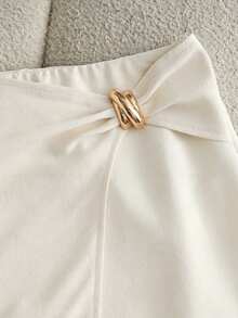 Franclia Fashionable Casual Commuter Versatile Beige Women's Short Skirt, Women's Bottoms, Women's Mini Skirts,Women's Casual Skirt, Women's Vacation Skirt, Women's Beach Skirt,Women's Casual And Elegant Skirt,Textured Fabric  Skirt With Irregular Hem,Khaki Metal Buckle Decor  Skirt,High Waist Asymmetrical Wrap Culottes,Designer Twist Detail High Waist Skirt,Summer Holiday Outfits,Vacation Outfits For Women,Women's Casual Office Wear,Going-Out Outfits,Spring, Summer, Autumn And Winter For Women  Skirts,A-Line Skirts,Casual Women's Wear,Summer Skirts,High Waist Skirts,Summer Outfit For Women,Women's Bottoms,Off White Skirt,Apricot-Colored Mini Skirt,Urban Teacher Professional Wear: Women's Solid-Color Versatile Casual Skirt - Beige - View 3