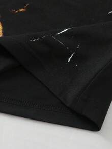 ROMWE MEN Grunge Punk Men's Portrait Print Short Sleeve T-Shirt, Suitable For Spring And Summer - Black - View 3