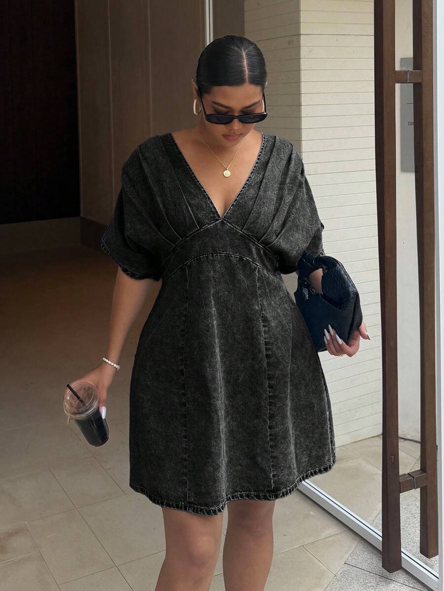 Dripcurv Plus Size Women V-Neck Batwing Short Sleeve Pleated Casual Denim Dress