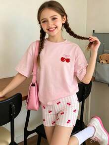 SHEIN Sparklyn 2件套，适合8-12岁女孩，活力甜美风格/清新可爱樱桃蝴蝶结印花粉白条纹圆领短袖T恤+短裤，轻薄透气，适合日常穿着、上学、儿童节活动、春夏秋季穿着。 - 彩色 - 查看 5