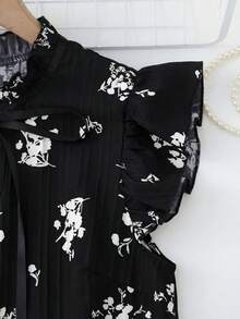 SHEIN Franclia 女款對比色印花休閒襯衫，附荷葉袖 - 黑與白 - 查看 7