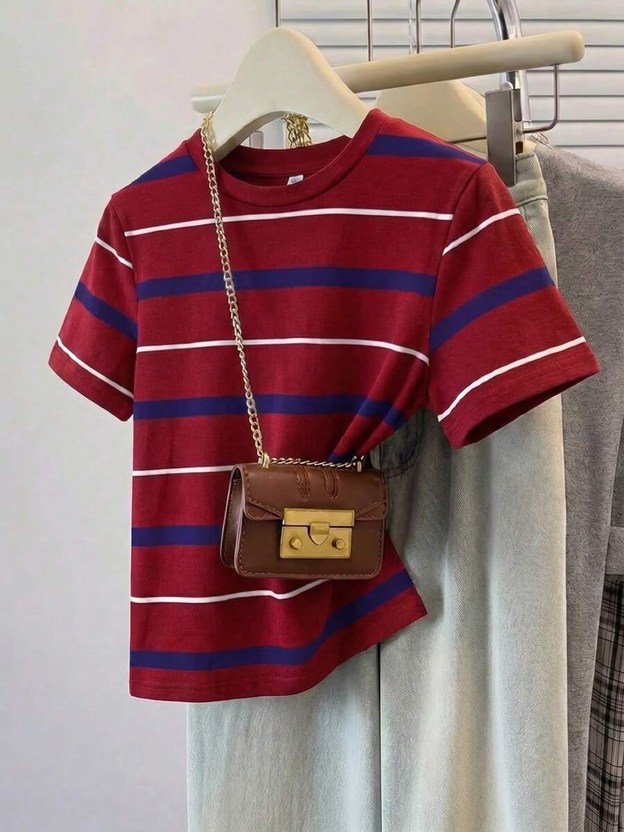 SHEIN Frenchy Áo thun nữ tay ngắn cổ tròn dáng rộng, kẻ sọc bất đối xứng, thích hợp cho mùa xuân/hè, kiểu dáng đa năng, năng động. - Nhiều màu - Xem 1