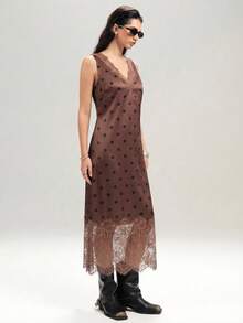 LYSMO Plus Size Black Lace V-Neck Loose Satin Dress - Brown - View 5