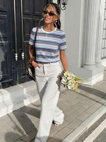 SHEIN Frenchy Áo thun nữ cổ tròn dáng rộng, họa tiết sọc phối màu retro, thích hợp cho các hoạt động ngoài trời, dạo phố, sân bay, đi làm, nghỉ mát biển, thể thao và tập luyện. - Nhiều màu - Xem 5