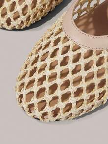 Styleloop Giày đế bằng nữ, kiểu dáng nghỉ lễ, thoải mái, chi tiết đan lát, thiết kế khoét rỗng thời trang, khóa cài, mũi tròn thấp, êm ái, thích hợp đi chơi, đồ không thể thiếu cho kỳ nghỉ Giáng sinh, không khí lễ hội, trang phục mùa hè, đồ du lịch cần thiết. - Màu hạnh nhân hồng - Xem 5