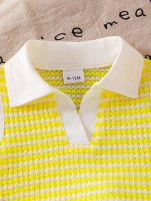 SHEIN Baby Girls Summer Fashion 2-Piece Set, Light Yellow Striped Knit Fabric V-Neck Sleeveless Top + Asymmetric Hem Denim Shorts With 3D Floral Decor, Suitable For Daily Wear, Travel And Vacation - Yellow - View 6
