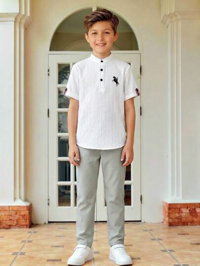 SHEIN Bộ đồ trẻ em/thiếu niên 2 món gồm áo sơ mi ngắn tay có cổ kèm thắt lưng và quần, thích hợp cho đi làm, đi học, mặc hàng ngày, chơi thể thao, mùa xuân/hè.