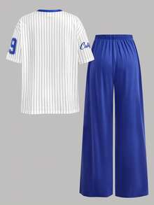 SHEIN 少女T恤套装 2件套 少女休闲时尚蓝白针织数字标语印花美式棒球T恤V领短袖上衣和阔腿运动裤套装 - 藍白色 - 查看 2