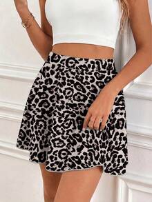 SHEIN Frenchy Quần short nữ họa tiết da báo cổ điển, thích hợp cho các buổi đi chơi, phong cách đường phố, trang phục sân bay, ở nhà, yoga, thể thao thường ngày, bộ đồ thường ngày cho nữ, bộ đồ tập thể dục. - Nhiều màu - Xem 4