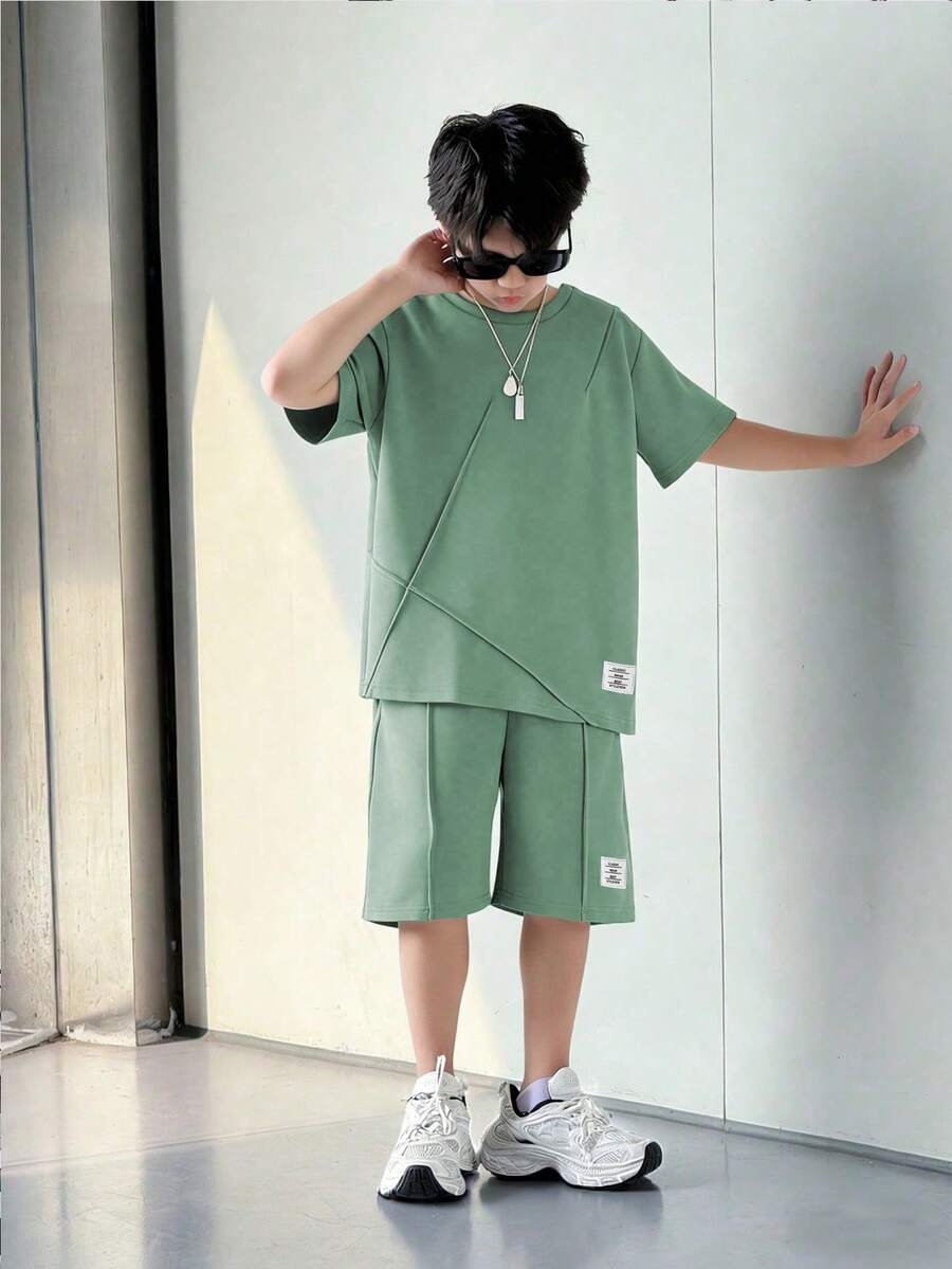 SHEIN Mirajuku 男童圆领休闲短袖T恤和短裤两件套 - 綠色 - 查看 1