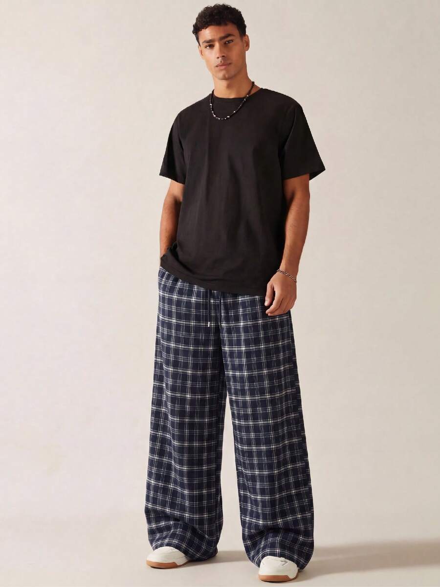 SWAVVY 男士格子印花抽绳腰带休闲刺绣裤 - 黑與白 - 查看 1