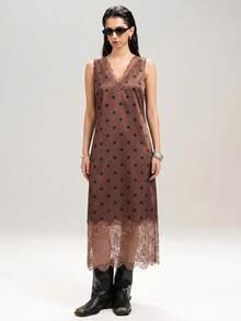 LYSMO Plus Size Black Lace V-Neck Loose Satin Dress - Brown - View 3