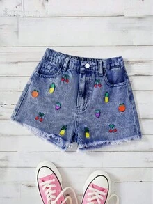 SHEIN 青少年女孩夏季高腰淺色水洗水果刺繡可愛寬鬆牛仔短褲，毛邊設計，女孩夏季海灘波希米亞度假短褲，適合夏季早午餐、畢業典禮、夏季電音派對、音樂節 - 深色水洗藍 - 查看 3
