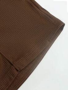 Manfinity Homme Setelan Kemeja Polo dan Celana Pendek Pria Warna Polos, Kasual & Minimalis untuk Pemakaian Sehari-hari - Coffee Brown - View 3
