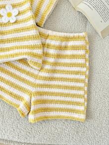 SHEIN LMoss Kids 2 pièces Ensemble t-shirt à manches courtes col rond et short imprimé rayures pour bébé fille, tenue d'été décontractée - Jaune citron - Voir 7