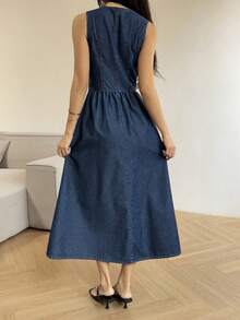 DAZY Women's V-Neck Sleeveless Tie-Up Vacation Style Long Denim Dress - Dark Wash - View 4