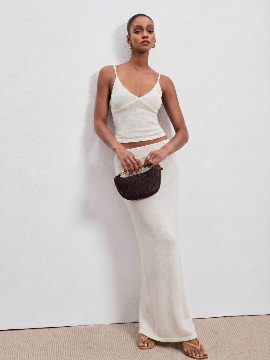 ATUI Studio 优雅柔美的白色亮面针织吊带连衣裙套装，夏季紧身包臀长裙 - 白色 - 查看 1