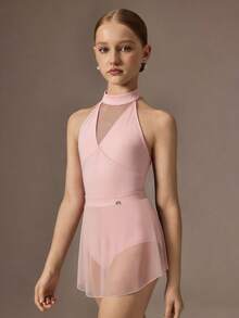 SHEIN Conjunto de 2 piezas de leotardo de ballet + falda para niñas preadolescentes, leotardo de diseño con espalda descubierta, de ajuste ceñido, con profundo escote en V y malla suave, con falda de malla fluida, de tela elástica y cómoda, adecuado para baile, yoga y gimnasia en verano - Rosa - Ver 1