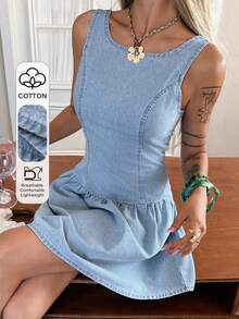 DAZY Vestido corto de verano para mujer con escote de barco, espalda descubierta, sin mangas, tirantes y cintura ceñida, vestido casual de mezclilla para el sol - Lavado ligero - Ver 1