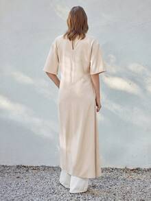 Ontre Damen Hellbeige Sommer Chic Alltag T-Shirt, Hochwertig Weich Figurbetont Schulter-Drop 3/4 Ärmel Seitlicher Twist Hoher Schlitz Asymmetrischer Saum Business Top - Aprikosenfarben - Übersicht 5
