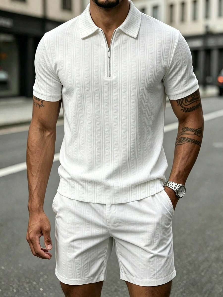 Manfinity CasualCool 男士夏季休闲 Polo 领半拉链短袖短裤套装，采用针织波浪条纹提花面料制成，适合户外活动、度假和休闲穿着。