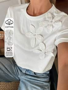 DAZY Women's Summer Round Neck 3D Floral Decor Cropped Casual T-Shirt - White - View 1