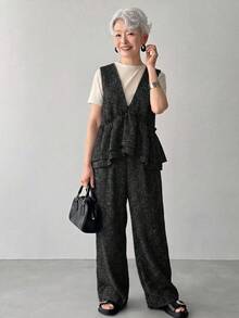 FRIFUL Bộ jumpsuit không tay xếp lớp cổ chữ V, trang phục mùa hè thanh lịch dành cho phụ nữ trung niên và lớn tuổi. - màu đen - Xem 1