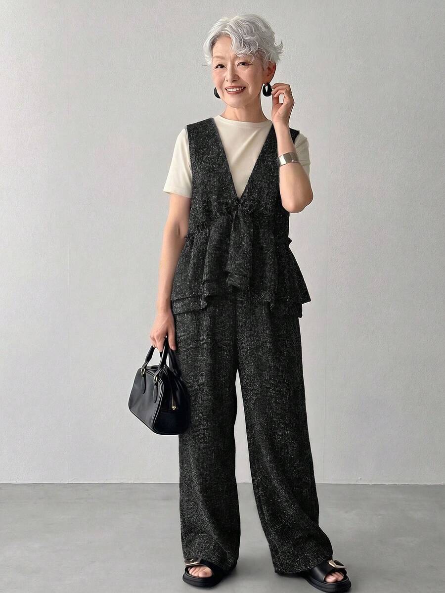 FRIFUL Bộ jumpsuit không tay xếp lớp cổ chữ V, trang phục mùa hè thanh lịch dành cho phụ nữ trung niên và lớn tuổi. - màu đen - Xem 1