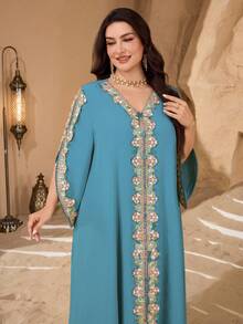 Al Najma Plus Size Solid Color Lace Trim Women Turkish Long Tunic, Arabic Traditional Long Dress - Teal Blue - View 6