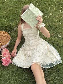 SHEIN 少女休閒優雅網紗刺繡蝴蝶結裝飾A字公主洋裝，返校季白色復古茶會粉色花卉，夏季端莊野餐裙 - 白色 - 查看 8