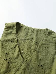 Lacomfia 女士优雅法式镂空花卉绿色V领无袖修身夏季吊带衫 - 綠色 - 查看 4