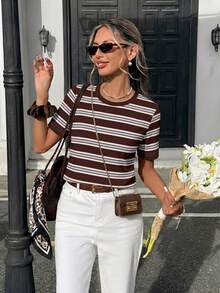 SHEIN Frenchy Áo thun ngắn tay dáng rộng, cổ tròn, phối màu tương phản, phong cách retro tối giản dành cho nữ, thích hợp cho các buổi đi chơi, phong cách đường phố, thanh lịch và lãng mạn, kỳ nghỉ biển, tiệc cưới, mặc nhà, phong cách Bohemian Chic. - Nhiều màu - Xem 7