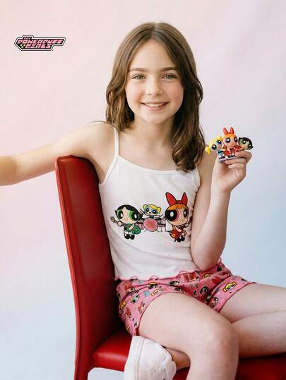 THE POWERPUFF GIRLS X SHEIN Maija Kids 少女休闲简约修身吊带背心短裤睡衣套装，适合夏季穿着