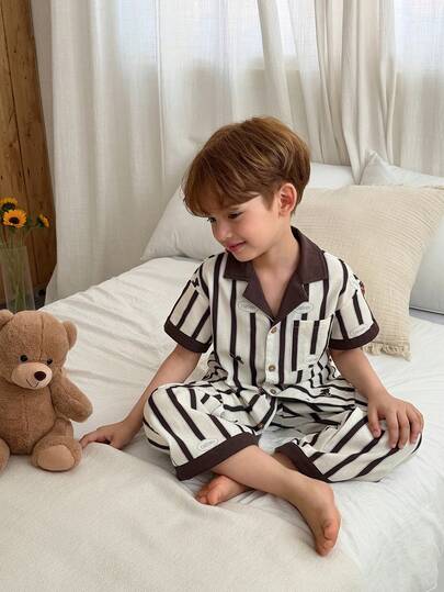 DAZY Toddler Boys' Casual Colorblock Animal Print Collar Loungewear Set (Small)