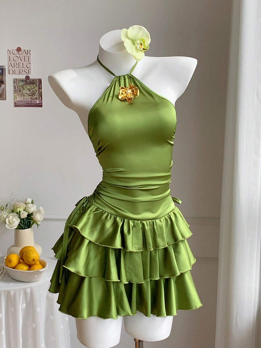 Comfortcana Robe mini d'été élégante pour vacances avec décor floral, col ras-du-cou et volants à l'ourlet - Vert - Voir 1