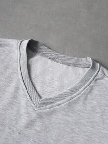 Manfinity Roghcode Men's Letter Print Minimalist Short Sleeve T-Shirt And Casual Drawstring Waist Pants Set - Grey - View 9