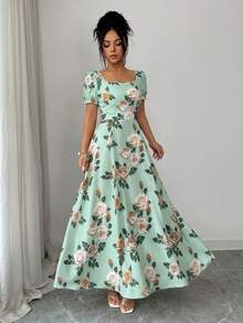 SHEIN Elenzya 女士花卉玫瑰印花方领A字泡泡袖优雅日常/度假/通勤时尚情人节约会法式街头复古百搭派对白色底红色玫瑰印花早春/春夏短袖中长连衣裙 - 薄荷綠 - 查看 7