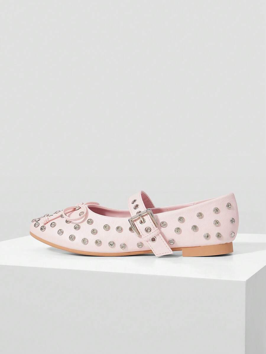 MOTF PREMIUM WOMEN SHOES NEW EUROPEAN AND AMERICAN FASHION RHINESTONE RIVET BOW WITH BUCKLE FLAT BOTTOM ROUND TOE SHOES, VERSATILE, COMFORTABLE, LIGHTWEIGHT, SIMPLE FAIRY STYLE, HIGH-END TEMPERAMENT ELEGANT MARY JANE SHOES - Baby Pink - View 2