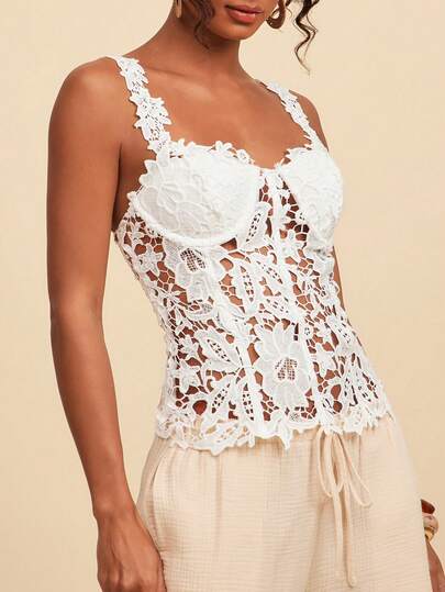 Travachic Solid Color Sleeveless Lace Hollow Bra Cup Fitted Camisole Top, Summer Luxury Top For Women