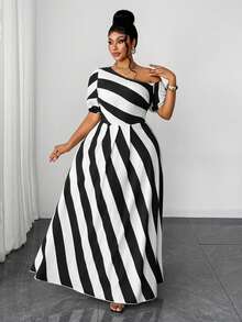 Maweii Vestido Listrado com Ombro Assimétrico Sexy Plus Size - Preto e Branco - Visão 5