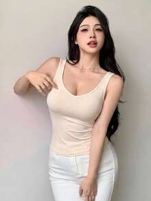 DAZY 女士纯色V领无袖宽肩带修身背心（夏季款） - 杏色 - 查看 5