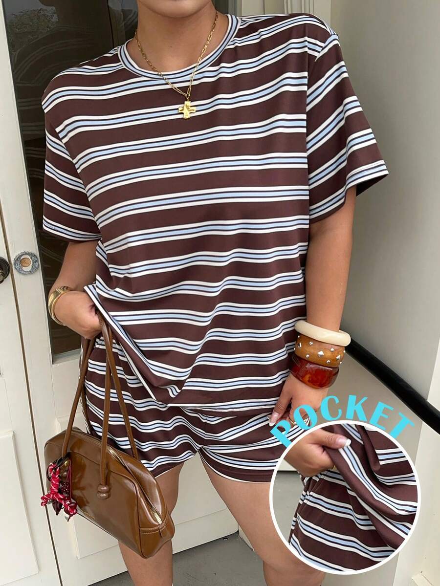 Muchica 春夏新款休闲条纹针织宽松T恤短裤两件套,适合户外、日常、派对、音乐节、返校、毕业典礼、度假、街头风、居家、城市漫步等多种场合穿着,可外穿或内搭,大码尺码 - 彩色 - 查看 1